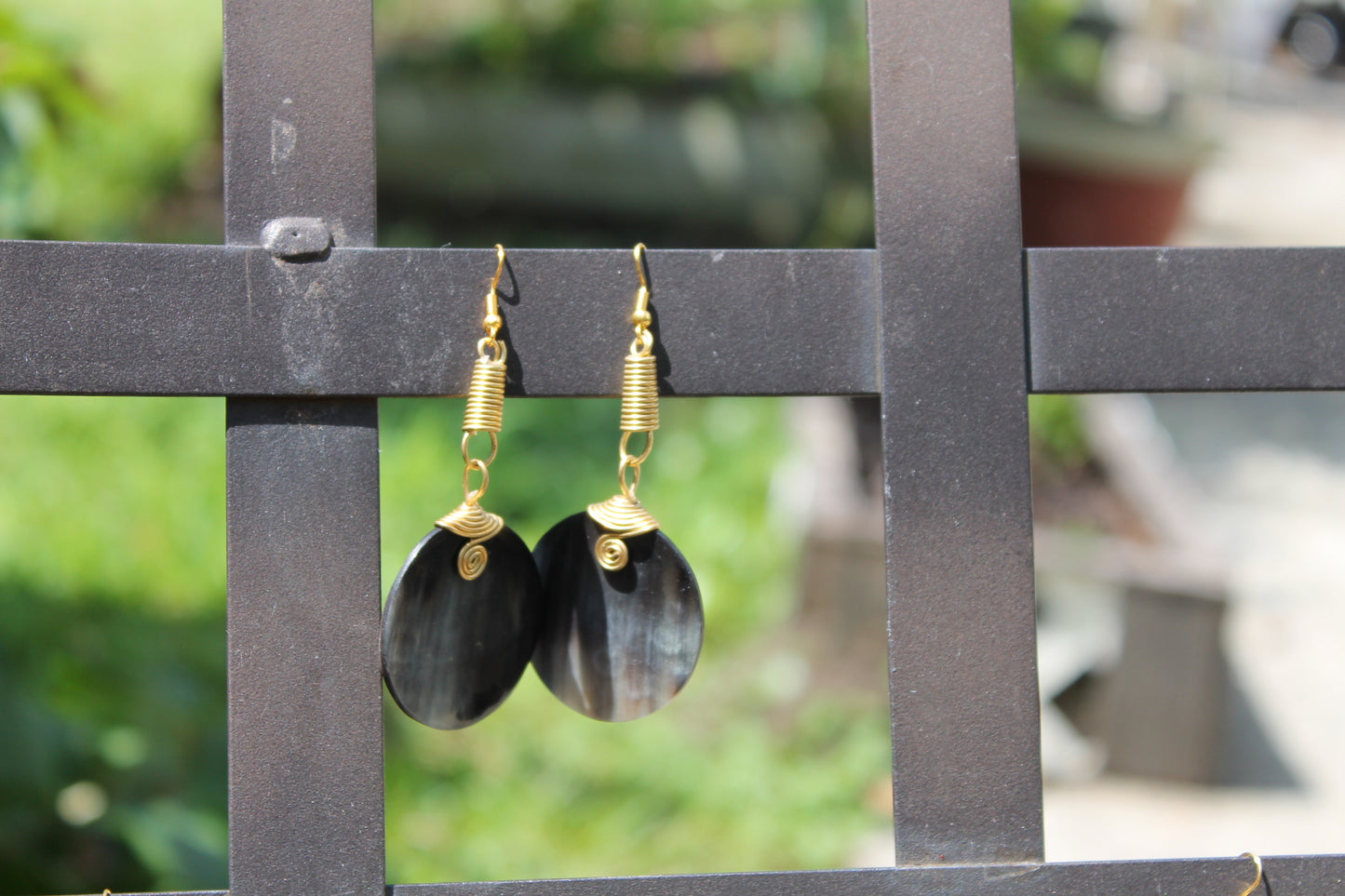 Horn Black Disk Earrings
